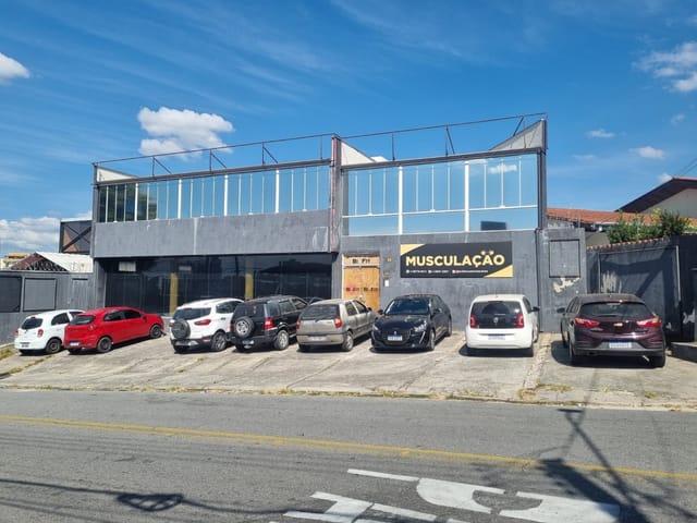 Ponto com 512m², para alugar, no bairro Jardim das Nações em Taubaté