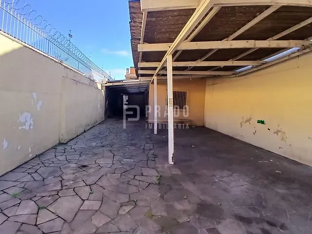 Casa com 211m² 2 quartos e 3 banheiros, à venda, no bairro Centro em Pelotas
