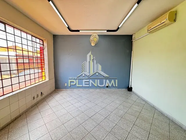 Ponto com 204m², à venda, no bairro Zona Central em Rio Claro