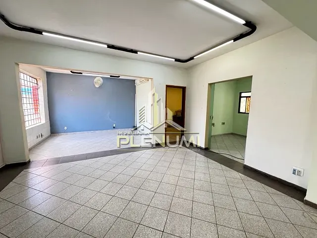 Ponto com 204m², à venda, no bairro Zona Central em Rio Claro