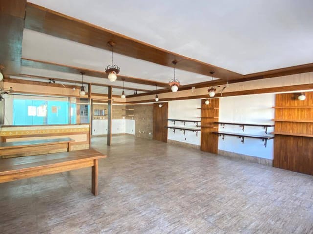 Foto do Ponto - // Salão Comercial à Venda em ótima localização, Avenida São Sebastião com 218m², Popular, Cuiabá, MT | Intelligence Imóveis