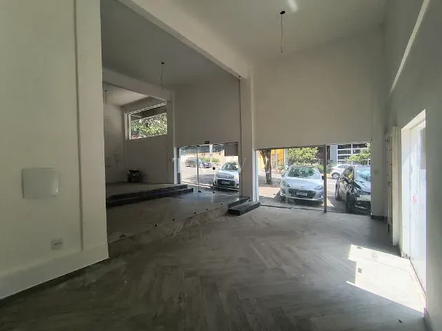 Ponto com 150m², para alugar, no bairro Centro em Londrina