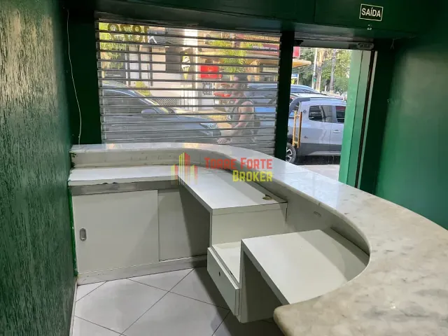 Ponto com 124m², para alugar, no bairro Aparecida em Santos