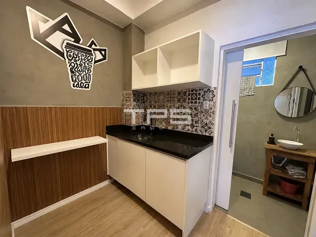 Ponto com 50m², para alugar, no bairro Centro em Taubaté