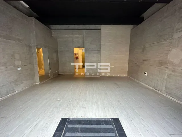 Ponto com 50m², para alugar, no bairro Centro em Taubaté