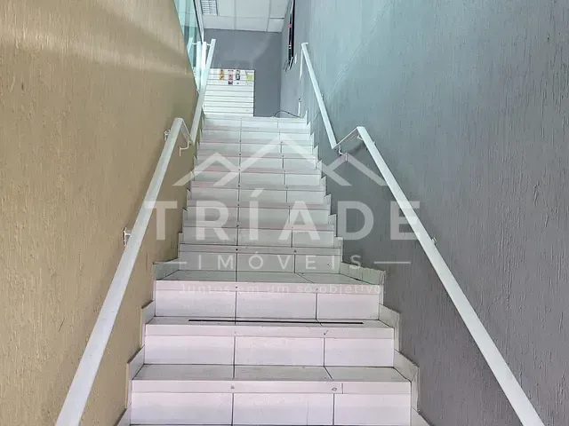 Ponto com 200m², para alugar, no bairro Campina da Barra em Araucária