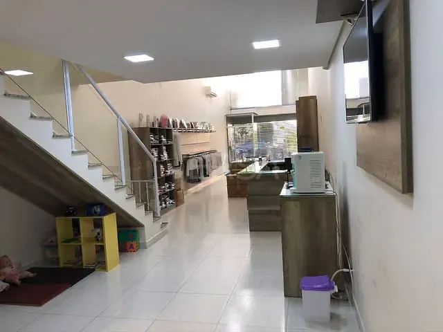 Ponto com 135m², à venda ou para alugar, no bairro Centro em Rio Claro