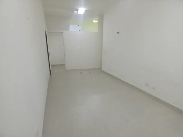 Ponto para alugar, no bairro Vila Alzira em Santo André