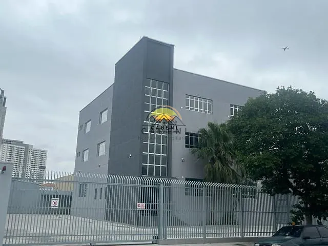 Prédio com 1050m², para alugar, no bairro Vila Anastácio em São Paulo