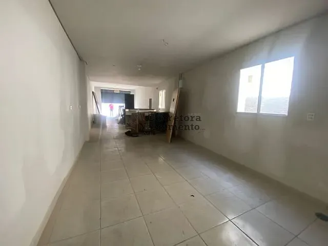 Ponto com 150m², para alugar, no bairro Jardim Pereira do Amparo em Jacareí
