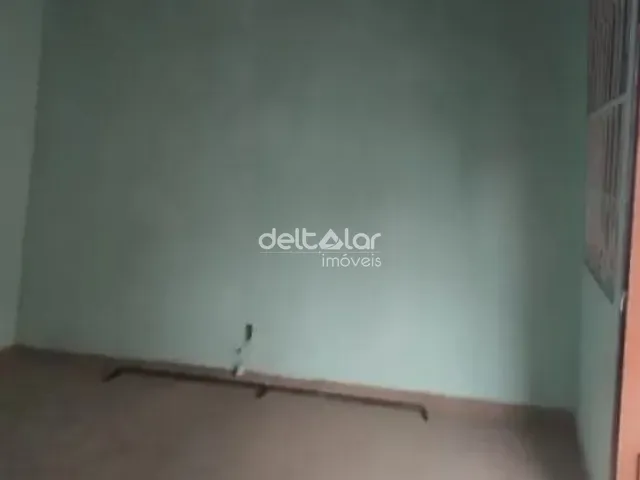 Ponto com 23m², para alugar, no bairro Planalto em Belo Horizonte