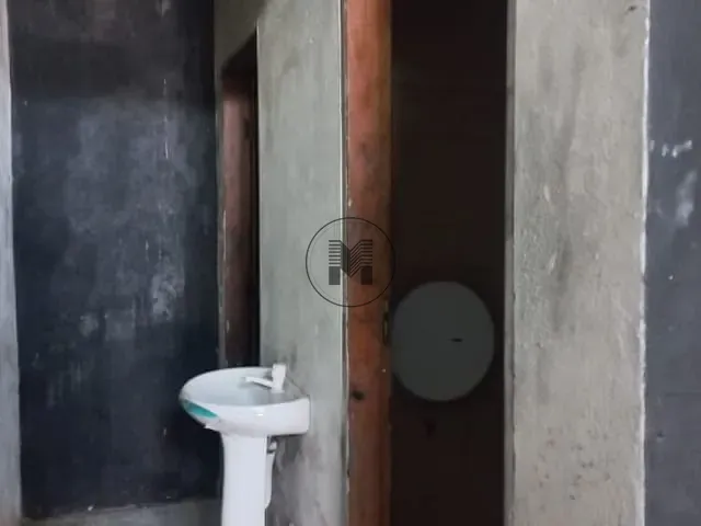 Ponto com 180m², para alugar, no bairro Centro em Guaratinguetá