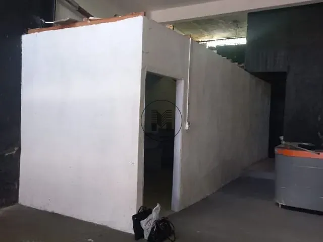 Ponto com 180m², para alugar, no bairro Centro em Guaratinguetá