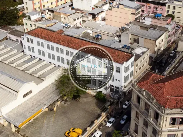 Ponto para alugar, no bairro Poço Rico em Juiz de Fora