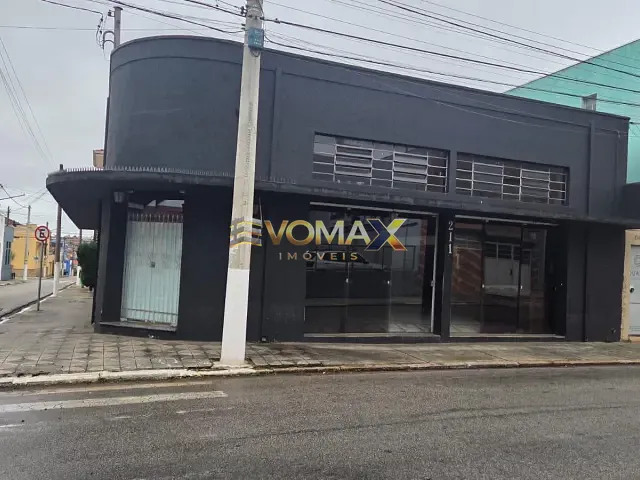Ponto com 235m², para alugar, no bairro Centro em Itapetininga