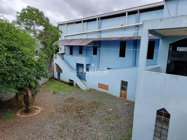 Ponto com 632m², à venda, no bairro Centro em Campo Largo