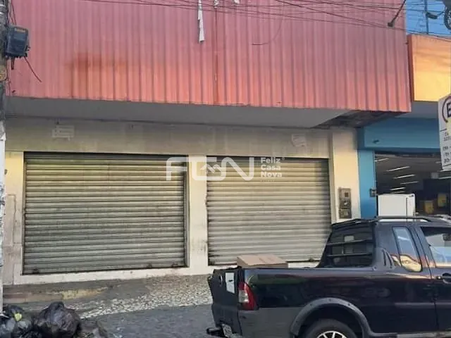 Ponto com 210m², à venda, no bairro Centro em Camaçari