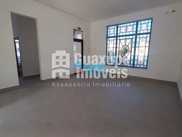 Ponto com 80m², para alugar, no bairro Centro em GUAXUPÉ