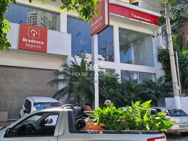 Ponto com 1671m², para alugar, no bairro Setor Marista em Goiânia