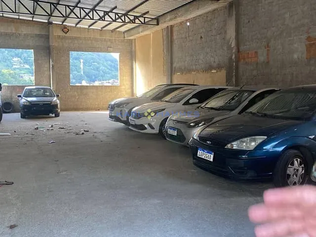 Box/Garagem para alugar, no bairro Provisória em Petrópolis
