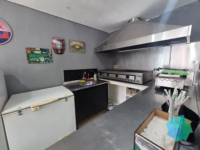 Ponto com 60m², para alugar, no bairro Centro em Salto