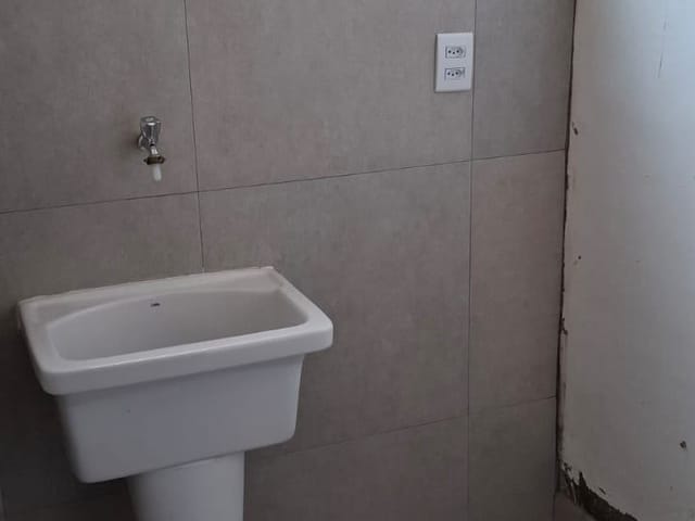Ponto com 448m², para alugar, no bairro Vila Vianelo em Jundiaí
