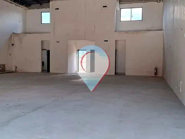 Ponto com 448m², para alugar, no bairro Vila Vianelo em Jundiaí