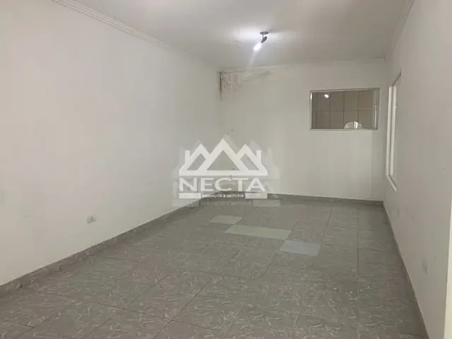 Ponto com 46m², para alugar, no bairro Jaraguá em Caraguatatuba