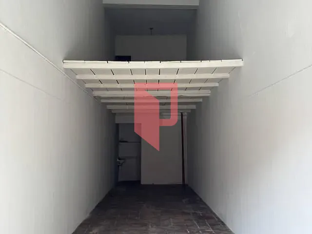Loja para alugar, no bairro Caiçaras em Belo Horizonte