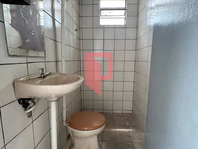 Loja para alugar, no bairro Caiçaras em Belo Horizonte