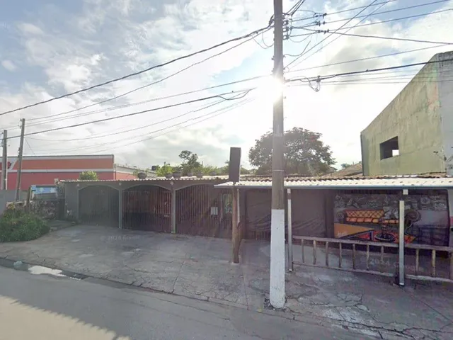 Ponto com 240m², à venda, no bairro Nossa Senhora do Perpétuo Socorro em Pindamonhangaba