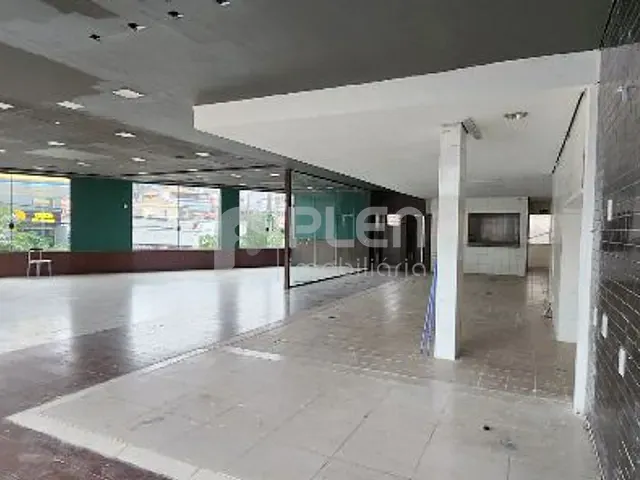 Prédio com 850m², para alugar, no bairro Água Fria em São Paulo