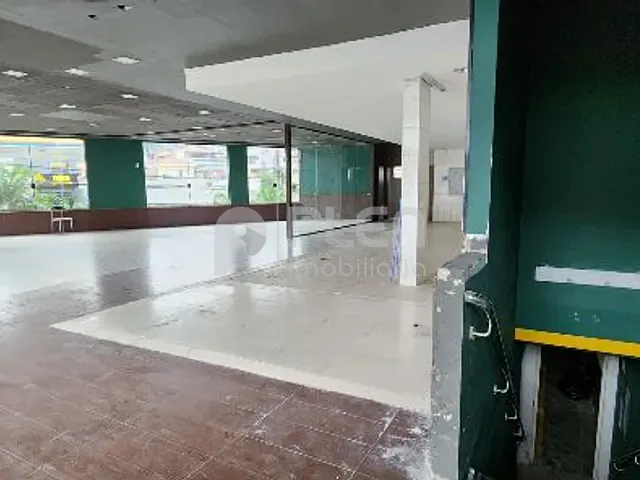 Prédio com 850m², para alugar, no bairro Água Fria em São Paulo
