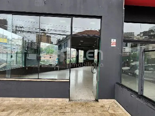 Prédio com 850m², para alugar, no bairro Água Fria em São Paulo