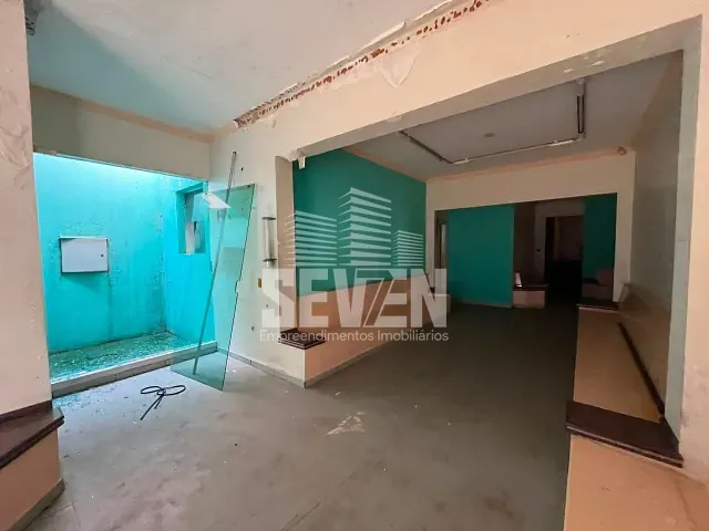 Ponto com 363m², à venda, no bairro Vila Santa Tereza em Bauru