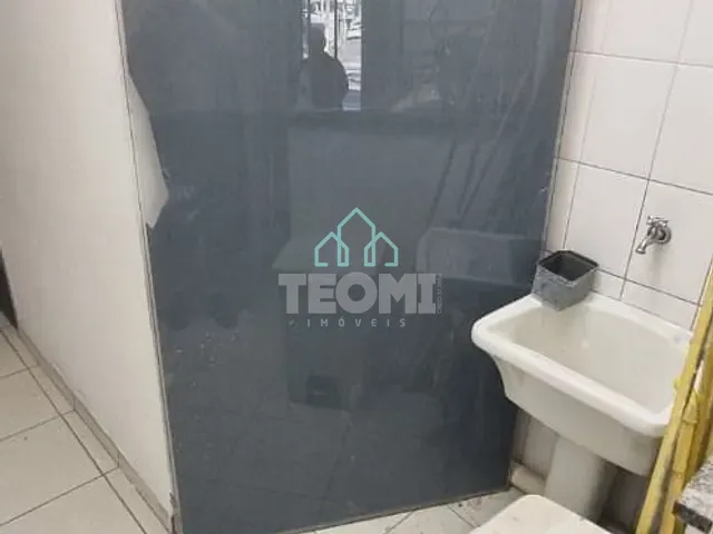 Ponto com 234m², para alugar, no bairro Independência em Taubaté