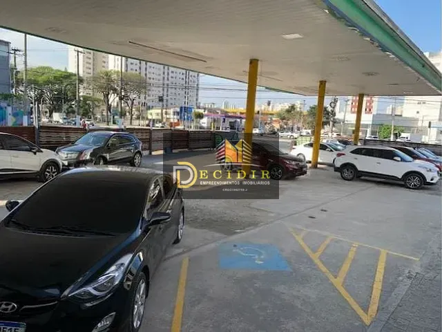 Ponto com 800m², para alugar, no bairro Vila Monumento em São Paulo