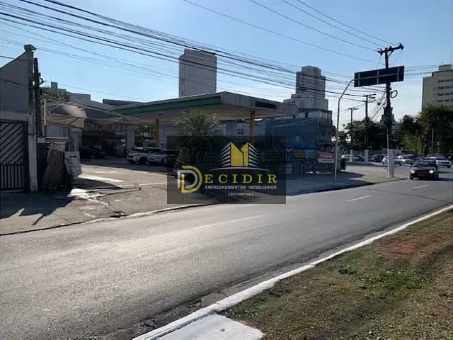 Ponto com 800m², para alugar, no bairro Vila Monumento em São Paulo