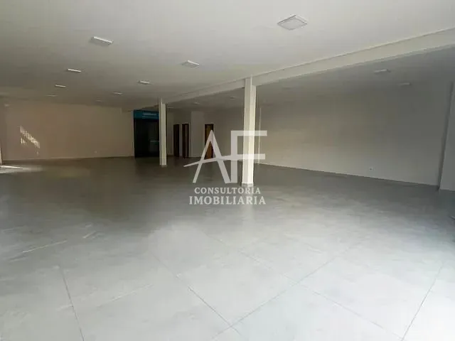 Ponto para alugar, no bairro Centro em Taubaté