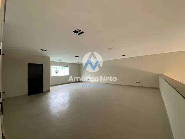 Loja com 320m², para alugar, no bairro Olímpico em São Caetano do Sul