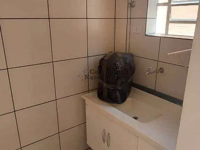 Ponto para alugar, no bairro Vila Martinez em Jacareí