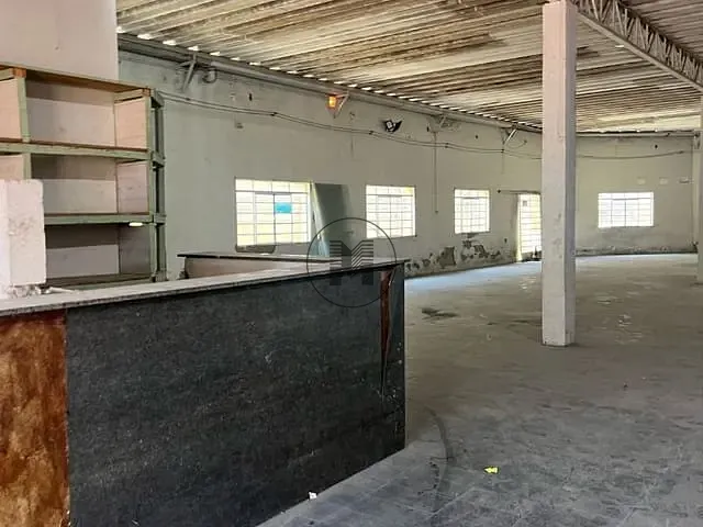 Ponto com 460m², para alugar, no bairro Vila Comendador Rodrigues Alves em Guaratinguetá