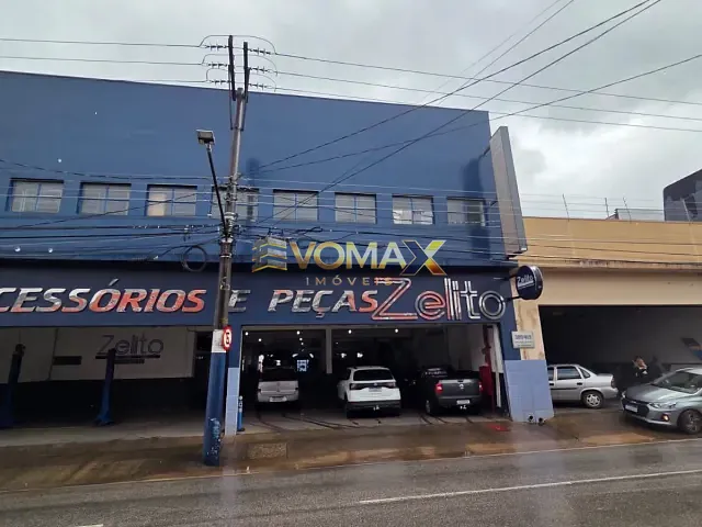 Ponto com 1200m², à venda ou para alugar, no bairro Centro em Itapetininga
