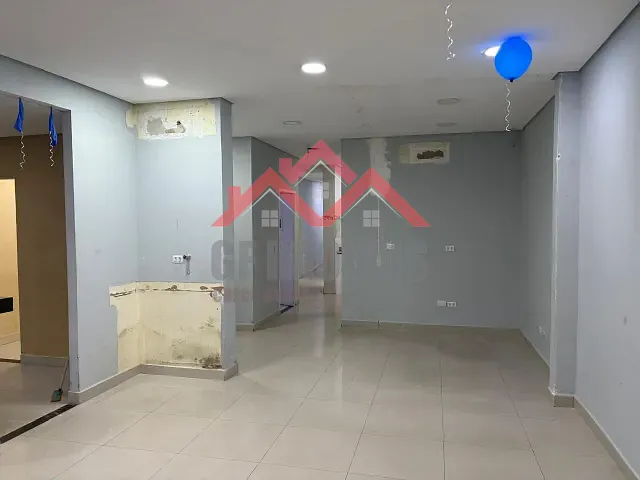 Ponto para alugar, no bairro Vila Olinda em Embu das Artes