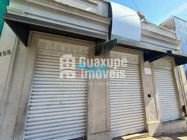 Ponto com 136m², à venda, no bairro centro em GUAXUPÉ