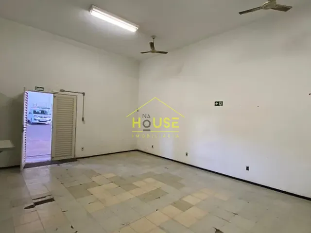 Ponto com 1000m², à venda ou para alugar, no bairro Patrimônio Velho em Votuporanga