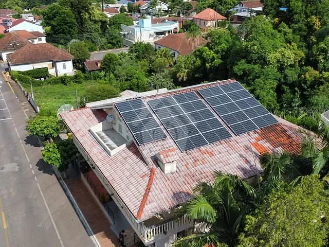 Conjunto comercial com 648m² 2 quartos e 2 banheiros, à venda, no bairro Teutônia em Teutônia