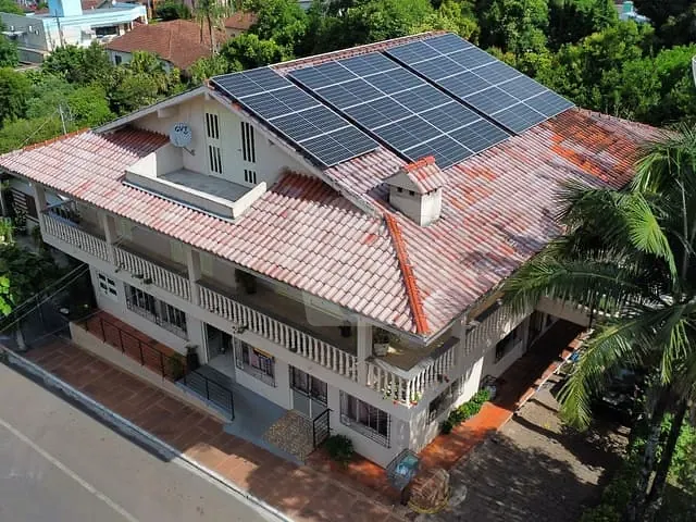Conjunto comercial com 648m² 2 quartos e 2 banheiros, à venda, no bairro Teutônia em Teutônia