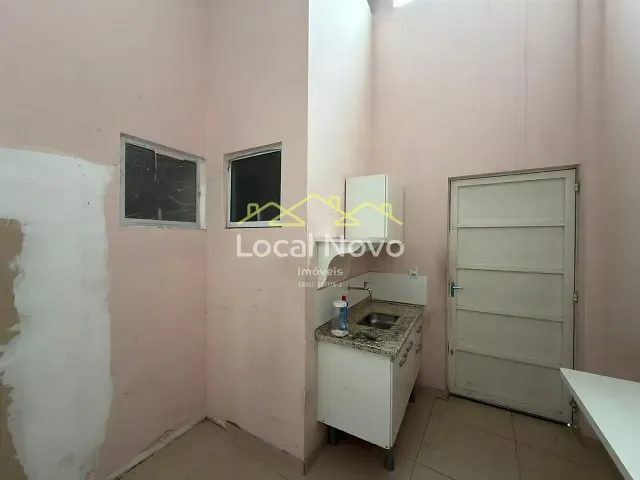 Ponto com 945m², para alugar, no bairro Vila Hulda em Guarulhos