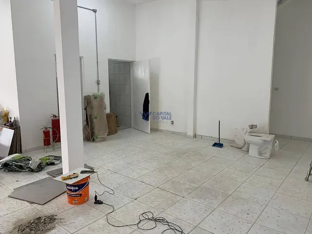 Ponto com 150m², para alugar, no bairro Jardim Santa Rosa em São José dos Campos